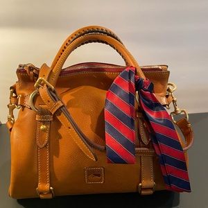 - 🎀TWILLY🎀Style your HandBag/ Scarf/Ribbon/Neck/Wrist